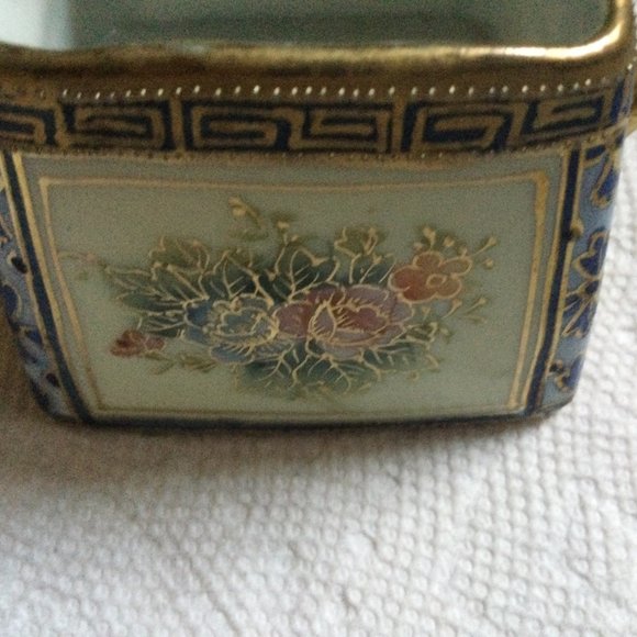 ANTIQUE HAND PAINTED SQUARE NIPPON CREAMER ROSES GOLD BLUE PINK SMALL - Picture 6 of 11